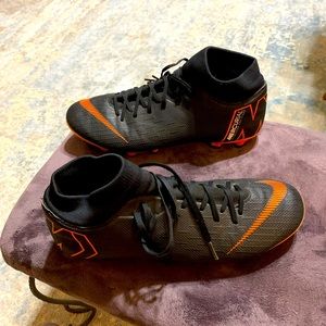 Nike Mercurial Superfly 6 Soccer Cleats
